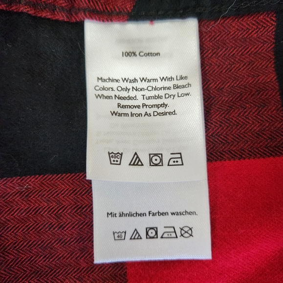 Eddie Bauer Classic Fit Flannel Shirt in Buffalo Check Plaid Red and Black - Picture 9 of 10